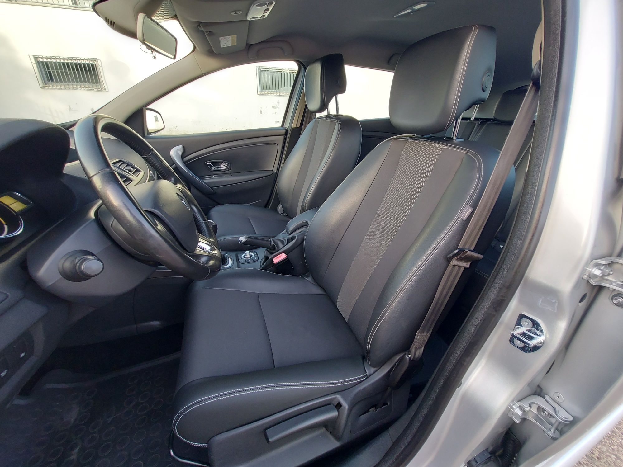 Renault Mégane 1.5 DCI Confort SS 110cv 6V 2016 GPS