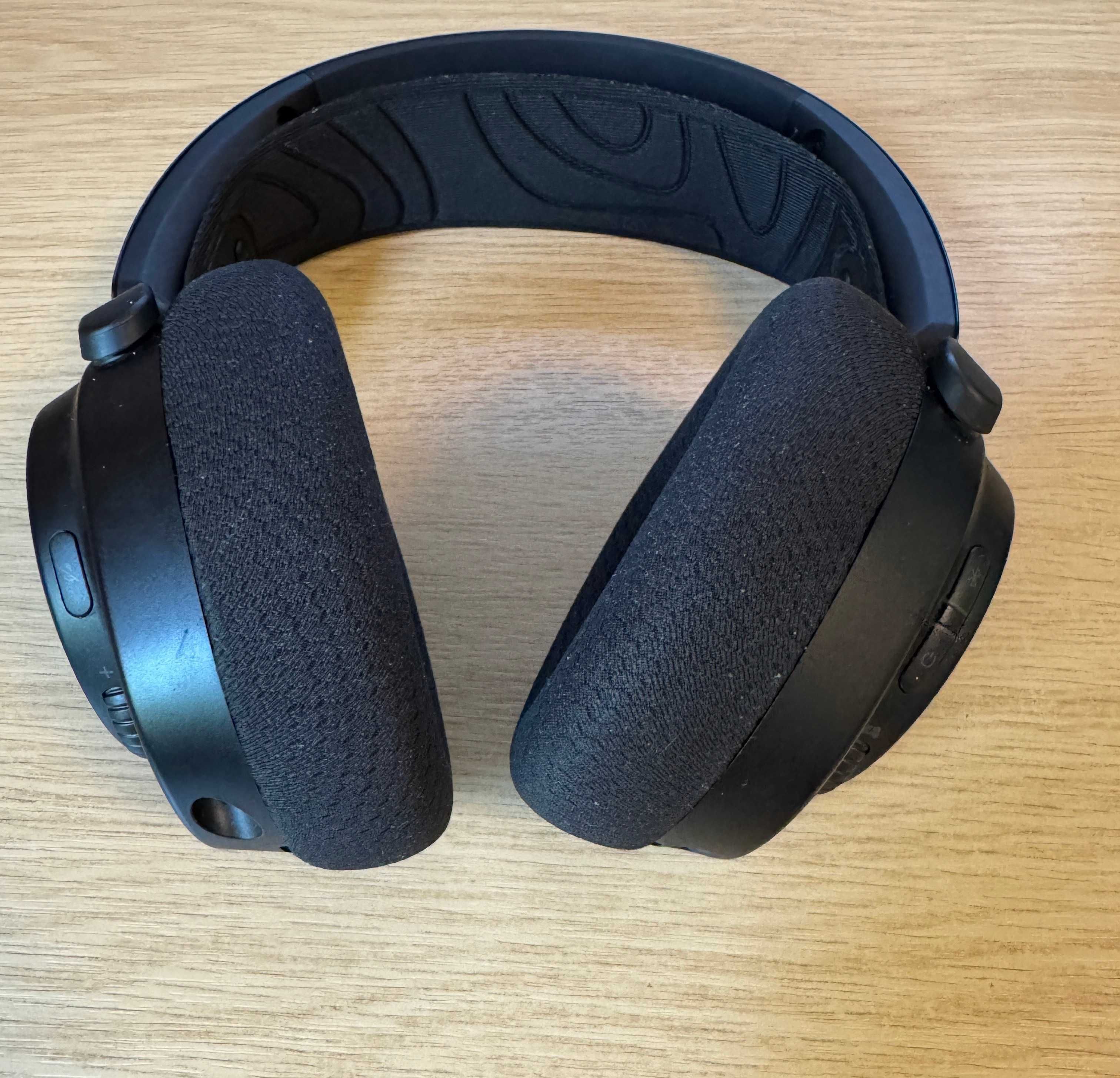 SteelSeries Arctis Nova 7 Wireless – używane, stan idealny -