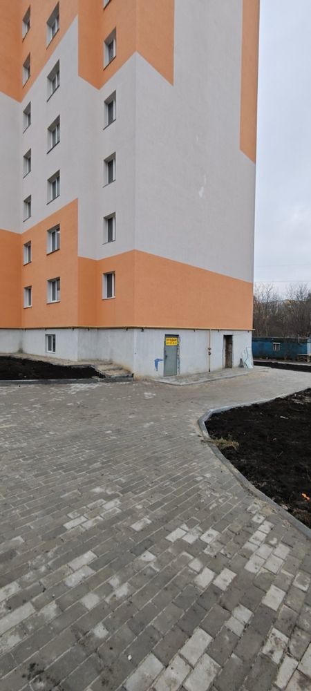 Комерція Дубово 76,1кв.м