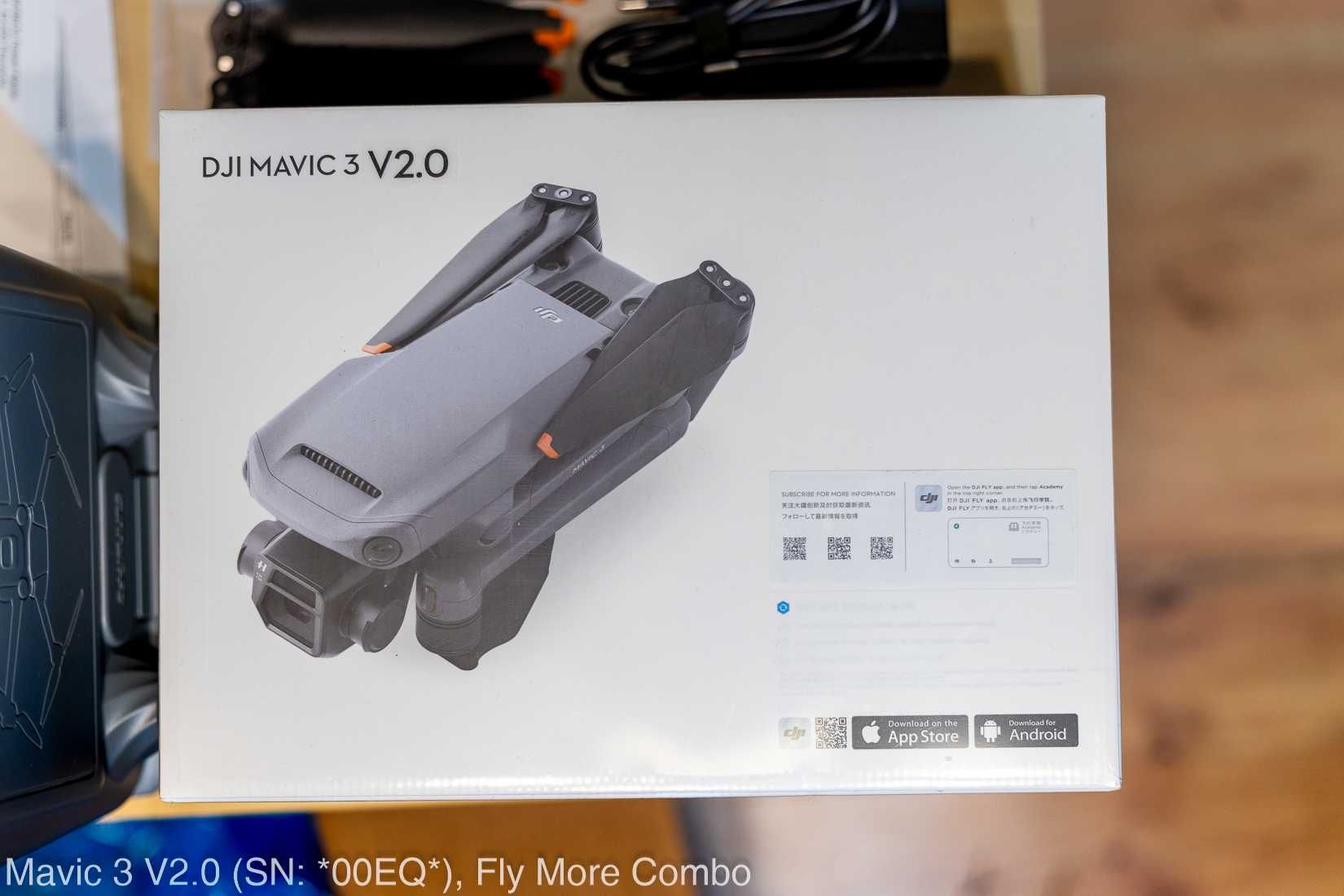 Nowy Mavic 3 V2.0 + DJI RC (z ekranem) + Fly More Combo + Dodatki