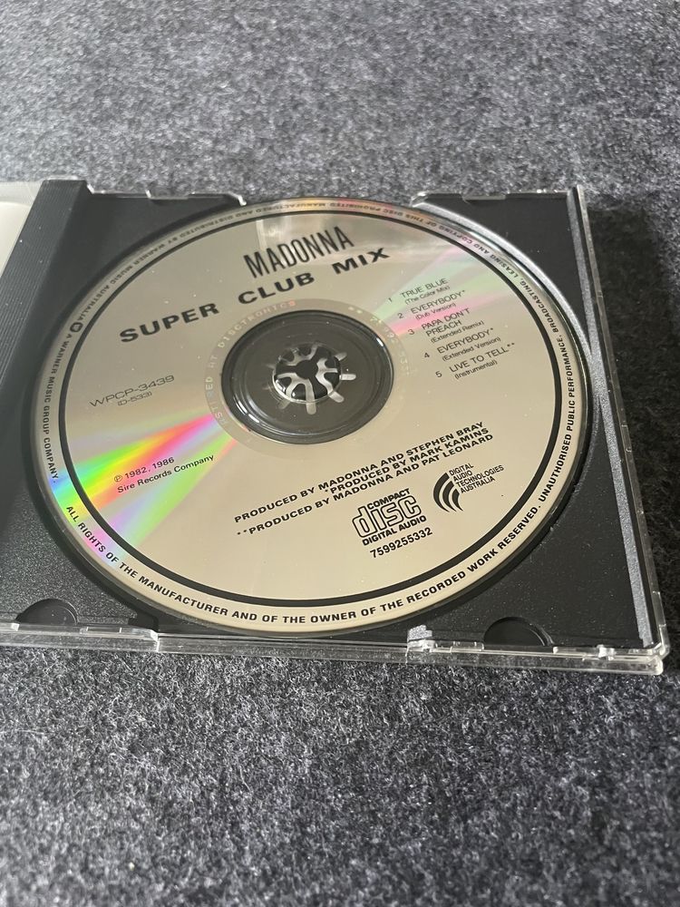 Madonna True blue cd single