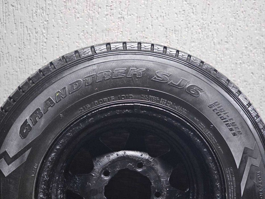 Колеса в зборі: шини Dunlop GrandTrek SJ6 215/80 R15, диски 5*139,7