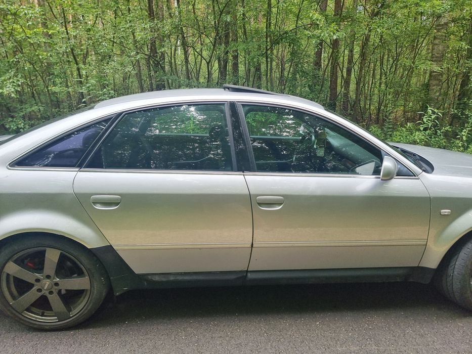 Audi A6 C5 4.2 v8 300km Quattro