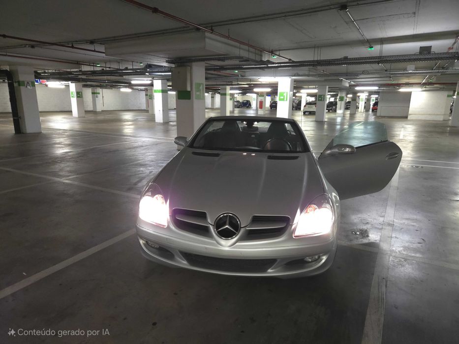 Descapotável Mercedes SLK 200