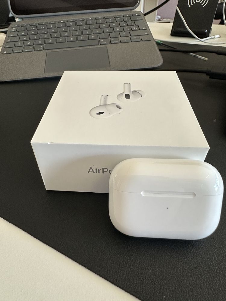 Airpods pro 2 charging case condicões perfeitas!