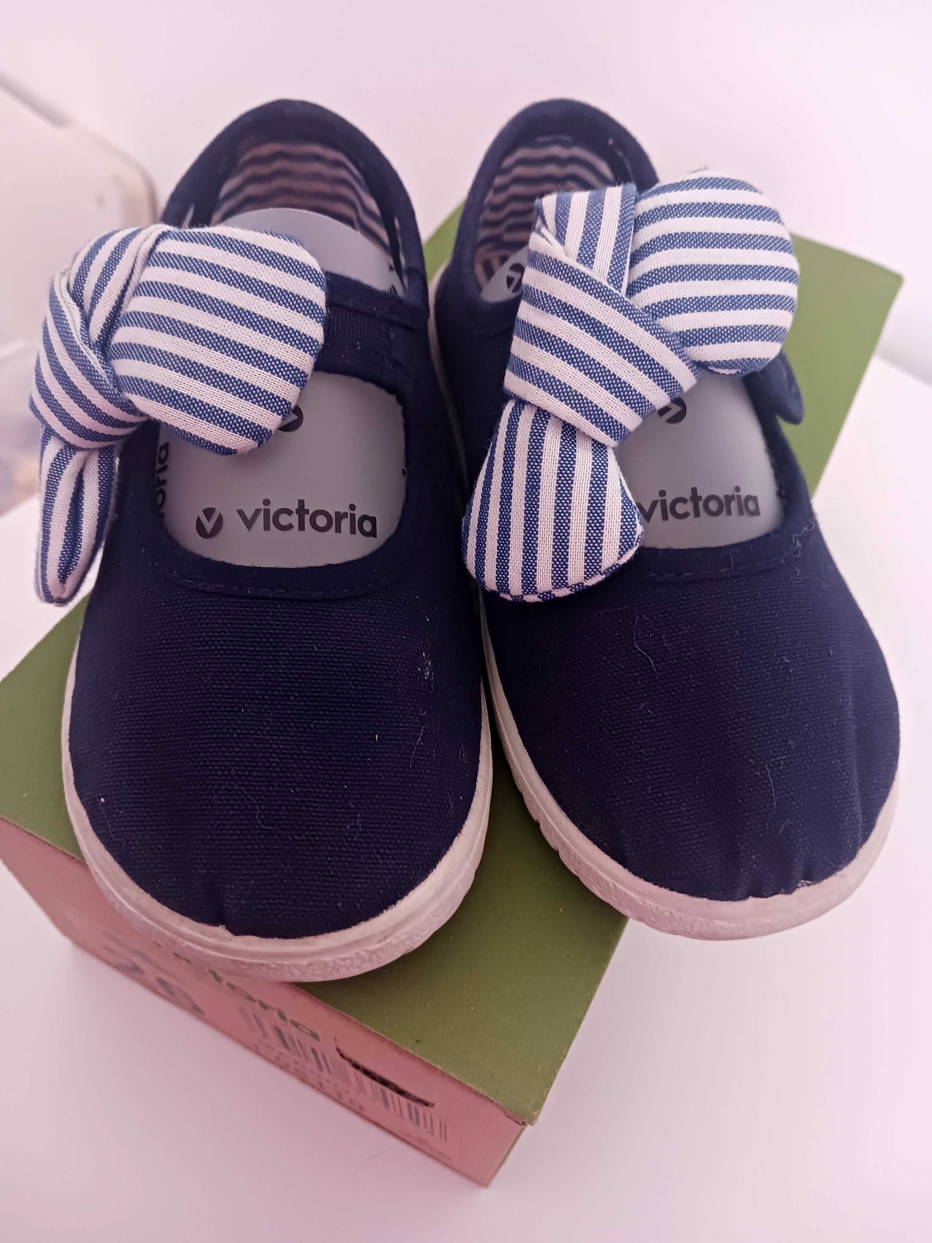 Lonas Victoria tam 26