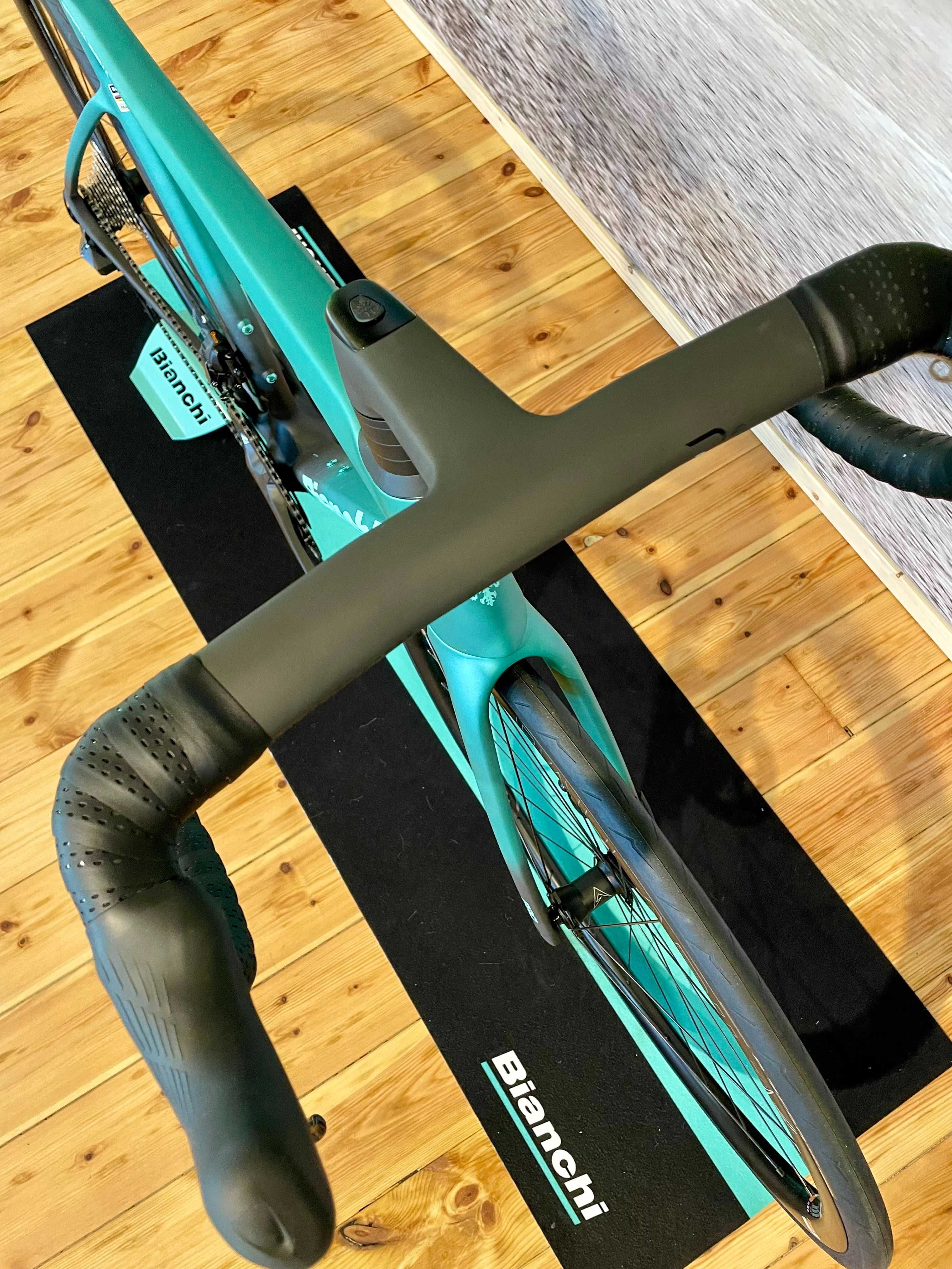 Nowy rower szosowy Bianchi Specialissima PRO Di2 CELESTE Velopolis