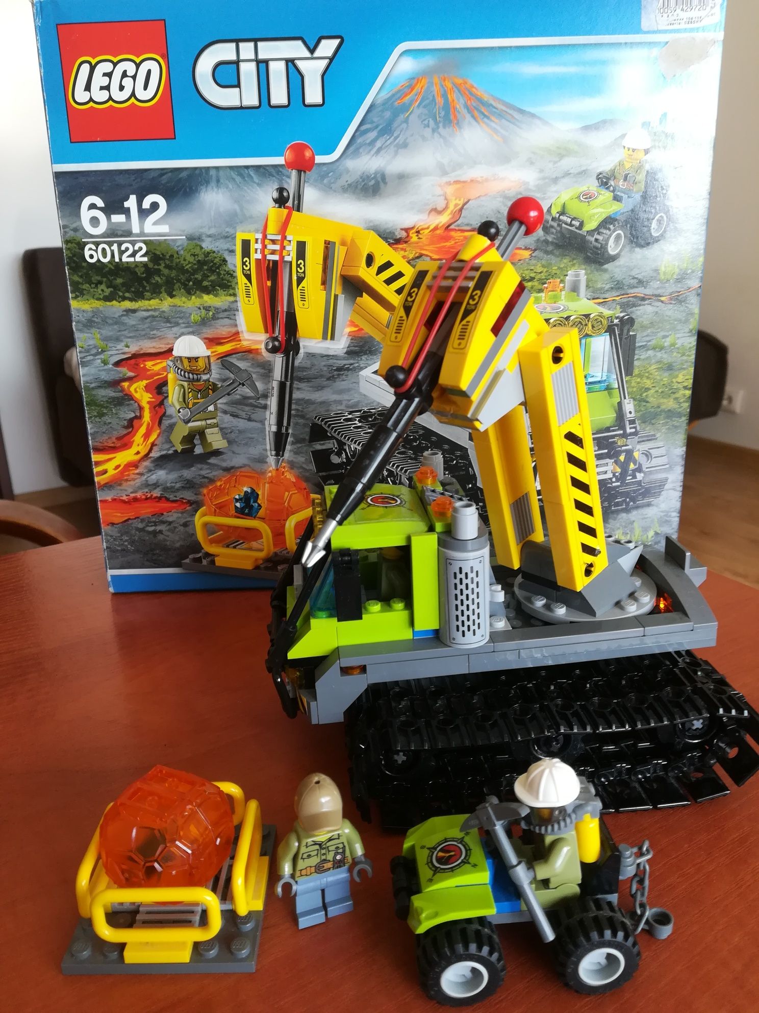 LEGO City 60122 Łazik wulkaniczny