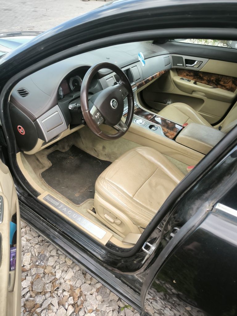 Jaguar xf 3.0d 275km s