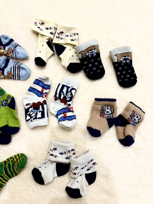 Отдам носки от 0- -12 мес