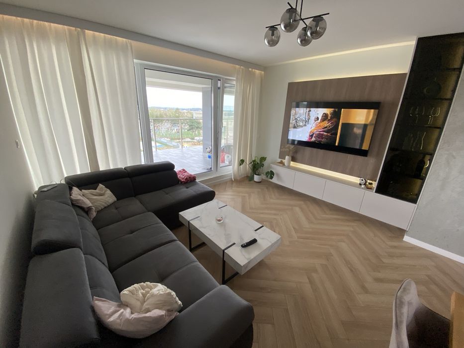 Mieszkanie 54m2 + taras 22m2 wyposazone Wynajme