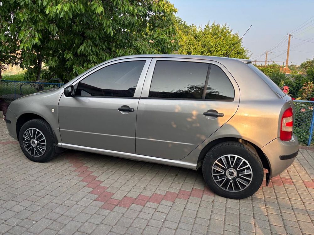 Продаю skoda фабия