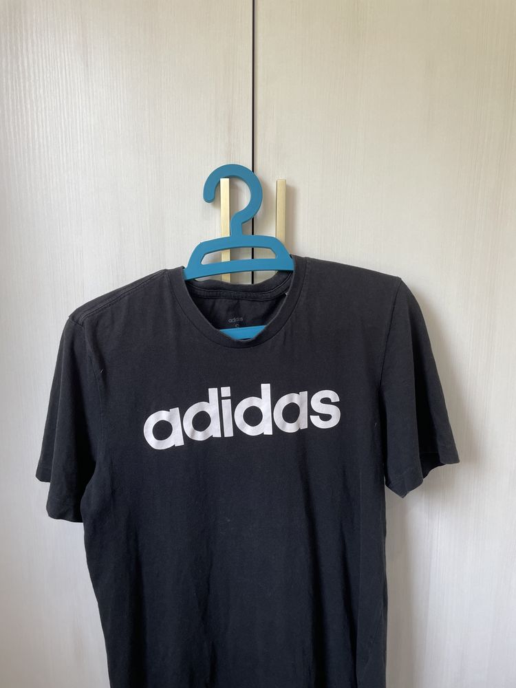 Футболка adidas