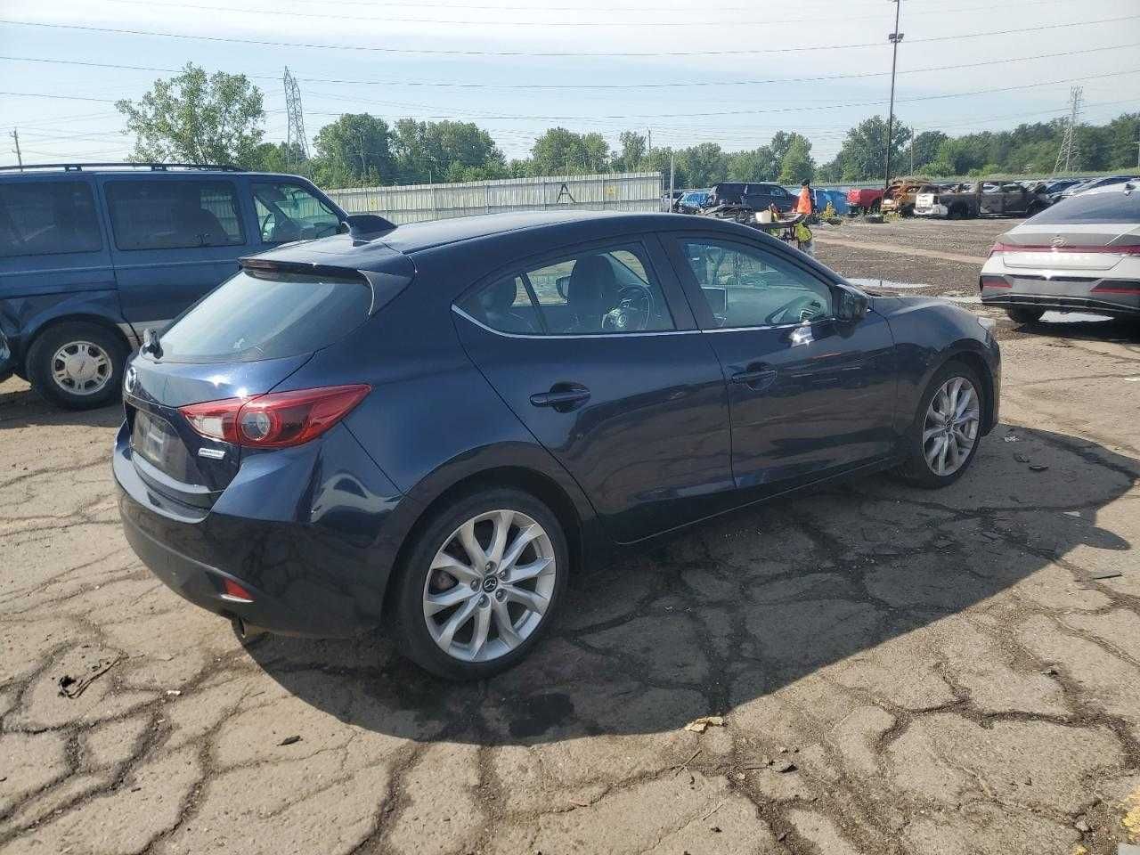 MAZDA 3 Grand Touring 2014