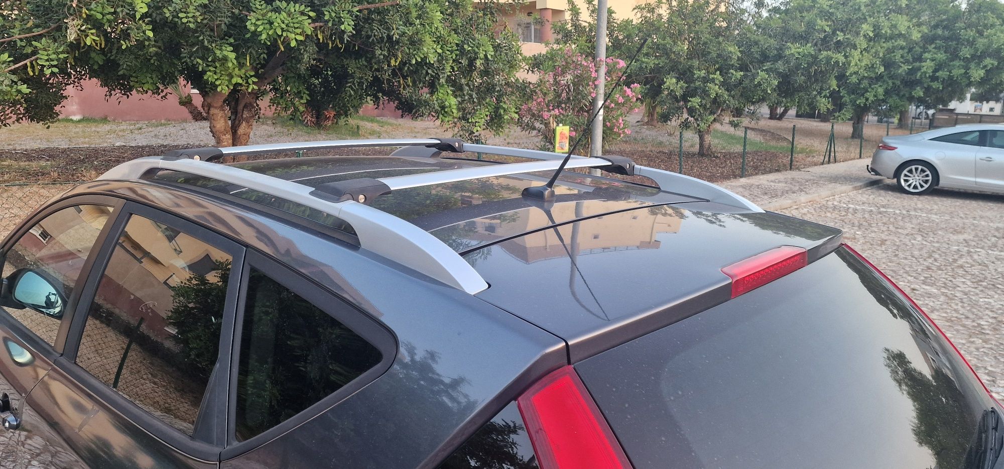 Barras de tejadilho Whispbar