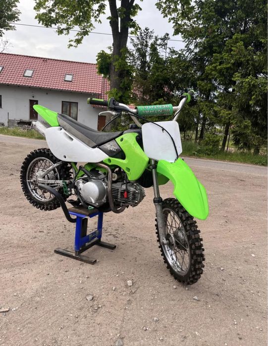 Kawasaki klx 110.
