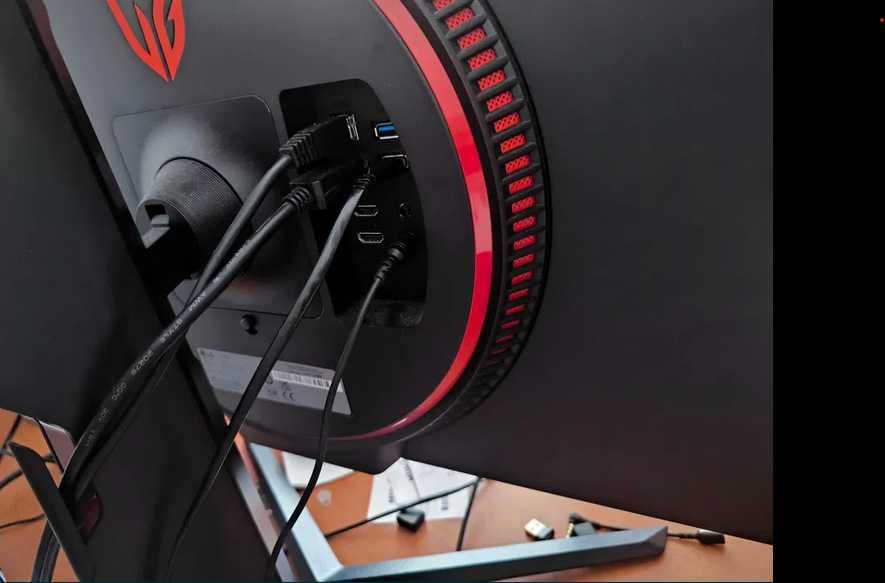 LG 27" UltraGear 27GP850-B Nano IPS Monitor, QHD, 16:9, 165Hz, HDR400 (1ms)64298032085889122