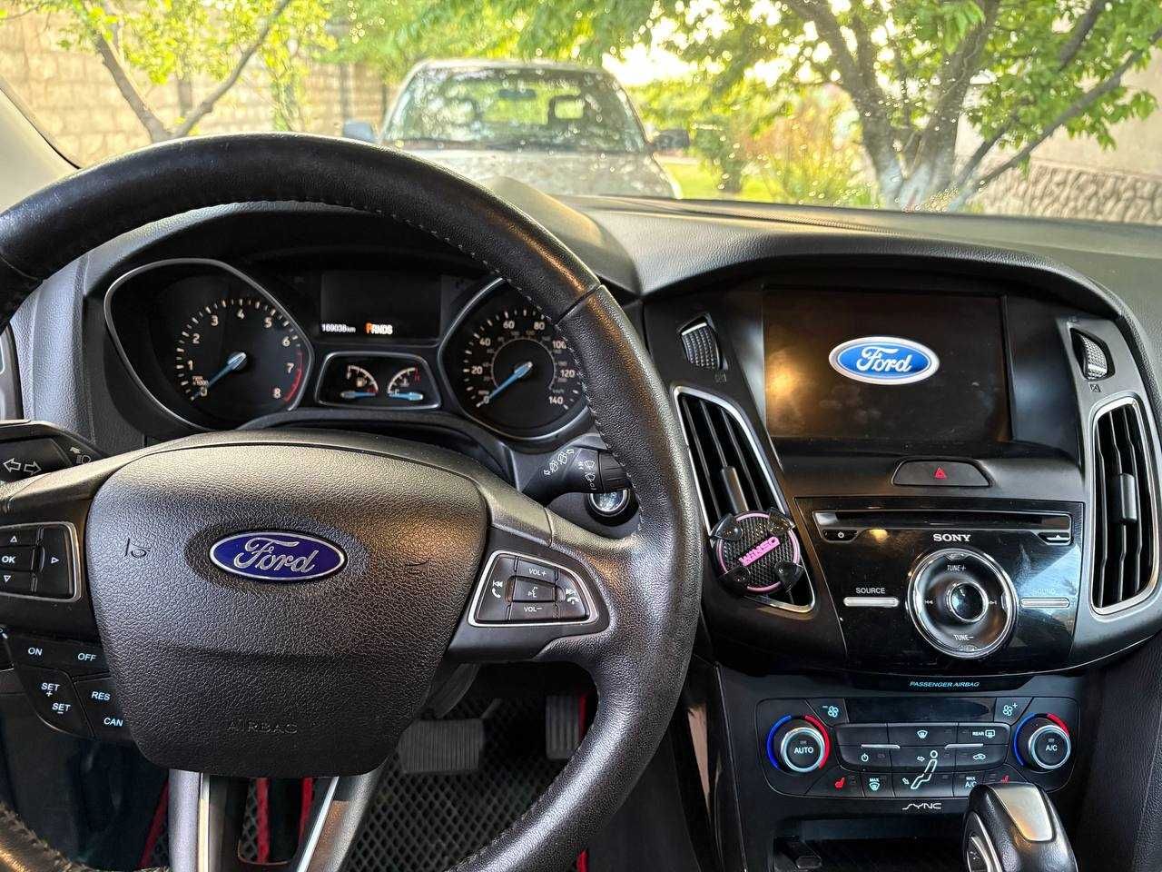 Ford Focus 2017 Titanium III покоління  2.0 Powershift (160 к.с.)