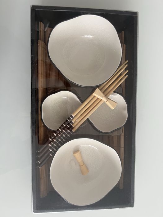 Посуд для суші на 2 персони