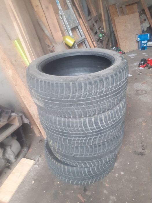 Продам шины 18 низкий