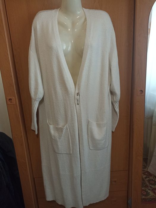 Кардигани великого розміру