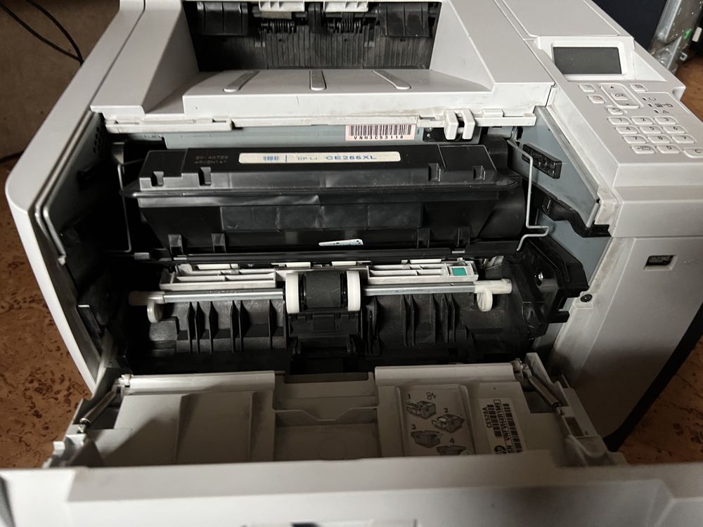 Принтер Laser Jet P3015 Hewlett Packard