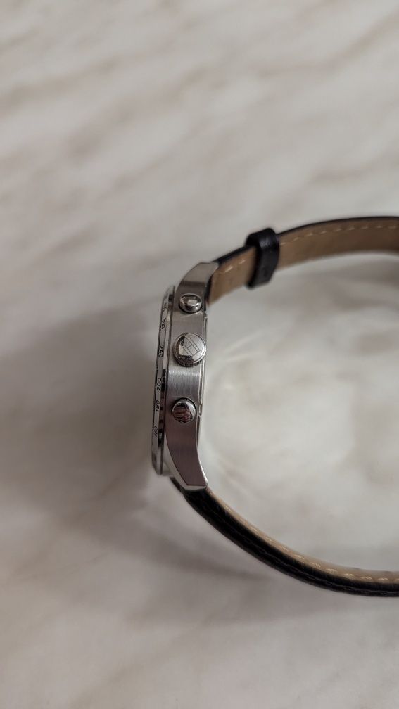 Часы Tommy Hilfiger, годинник США