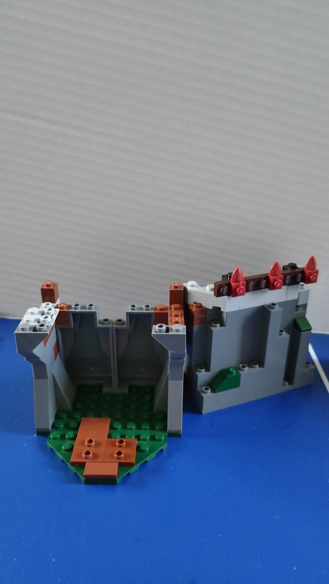 Górska Forteca Trolli LEGO - niekompletna