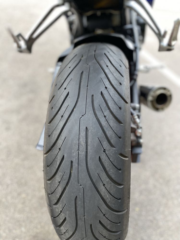 Продам Suzuki gsxr 600 k7
