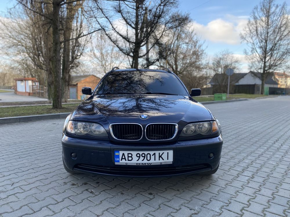 Продам BMW 320d