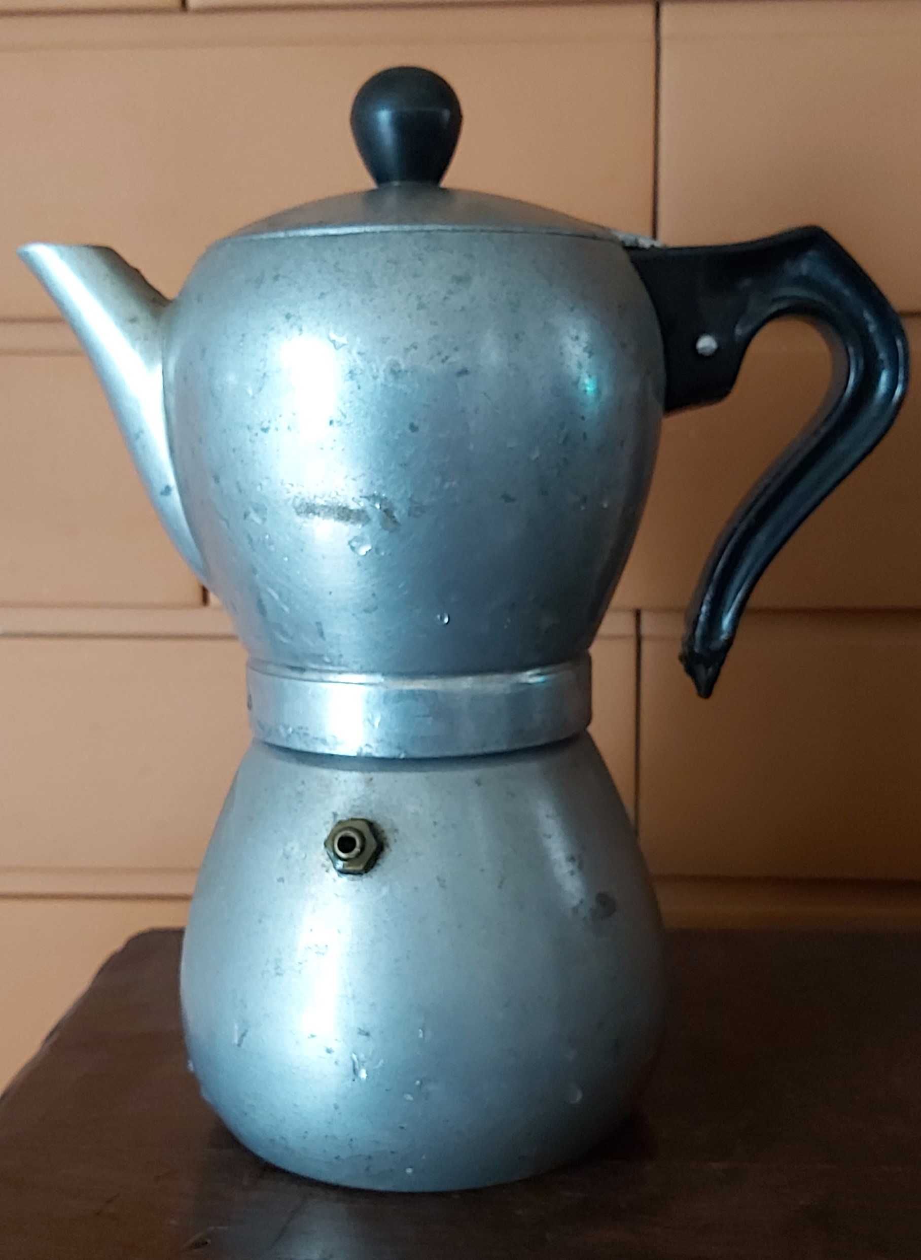 Cafeteira de café VINTAGE em alumínio