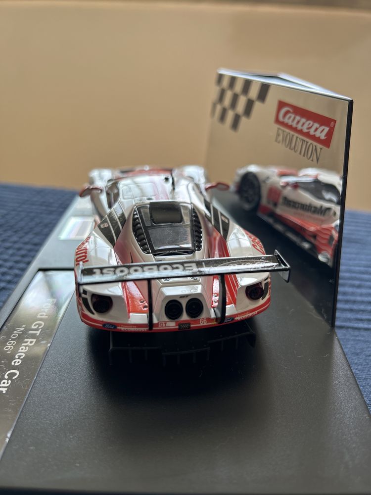 Carro de autorama Carrera Ford GT Race Car N° 66