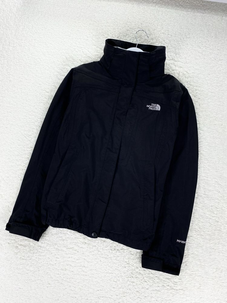 Ветровка The North Face Hyvent big logo nsw swoosh tech fleece