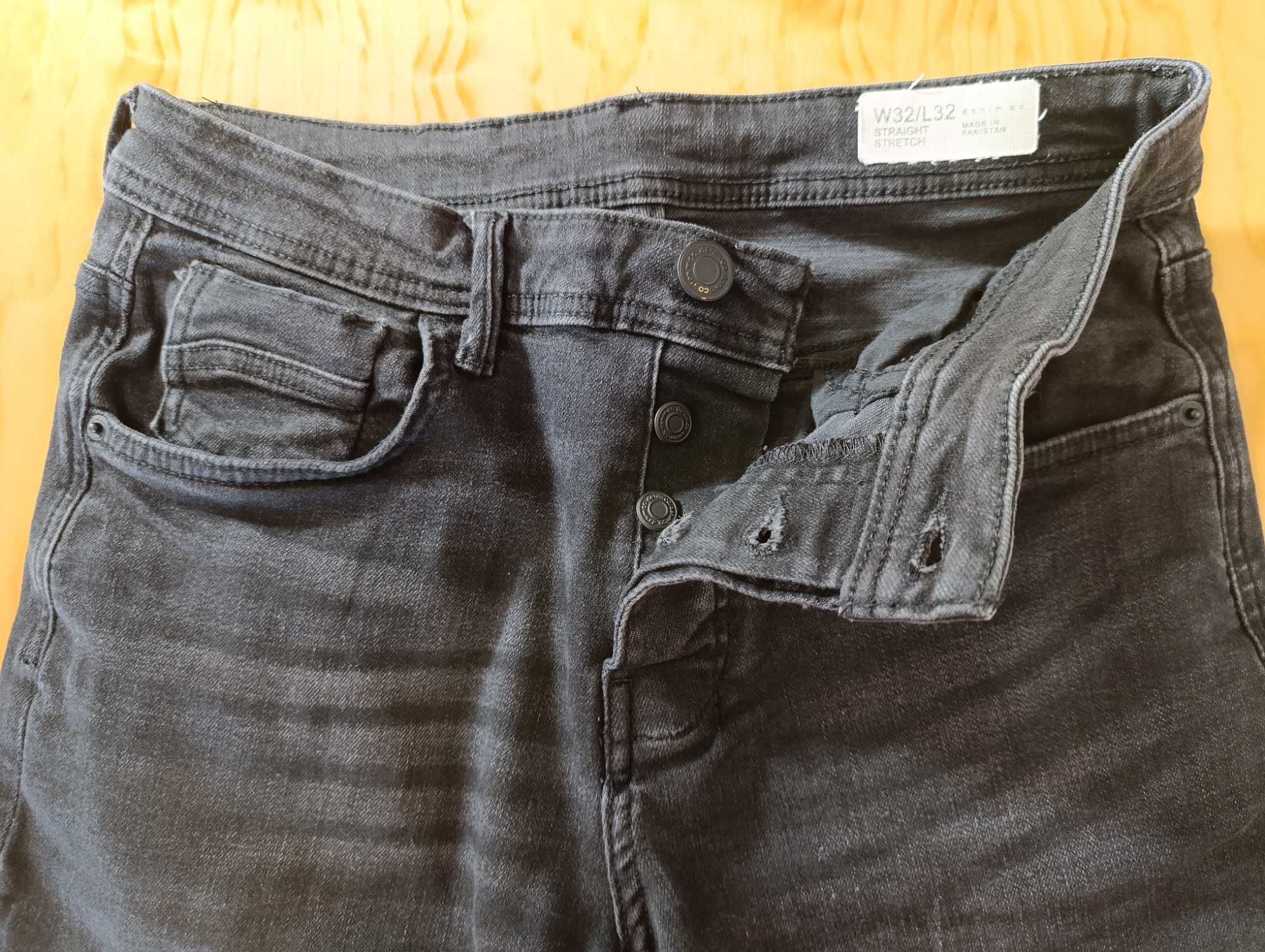Calças de ganga com elastano. Muito confortáveis!