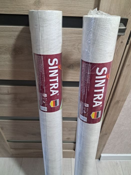 Продам НОВІ шпалери (2 рулони)