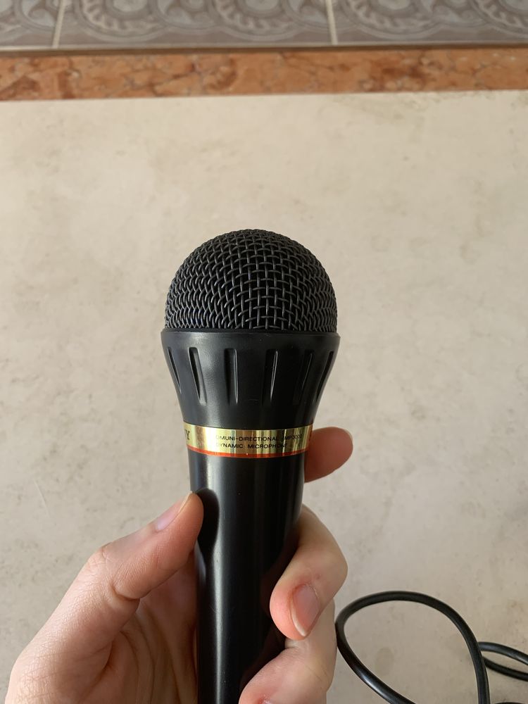 Microfone Sony com Fio