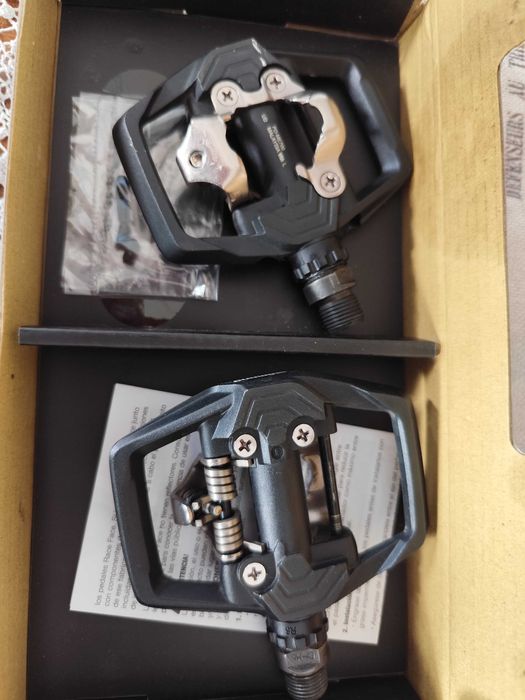 Pedały rowerowe zatrzaskowe SHIMANO PD-ME700
