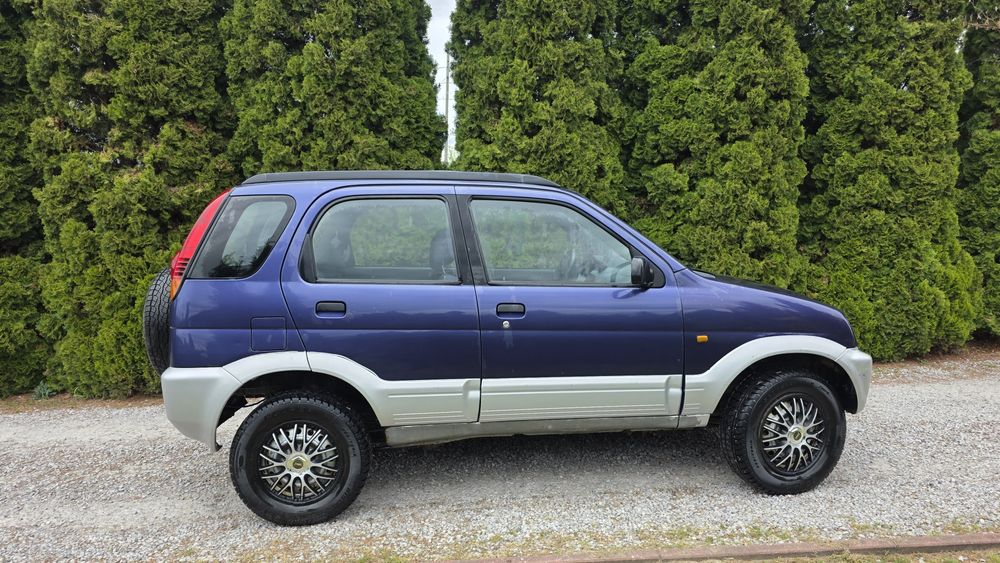 Daihatsu terios 1.3 LPG 4x4 terenówka suzuki Pajero vitara