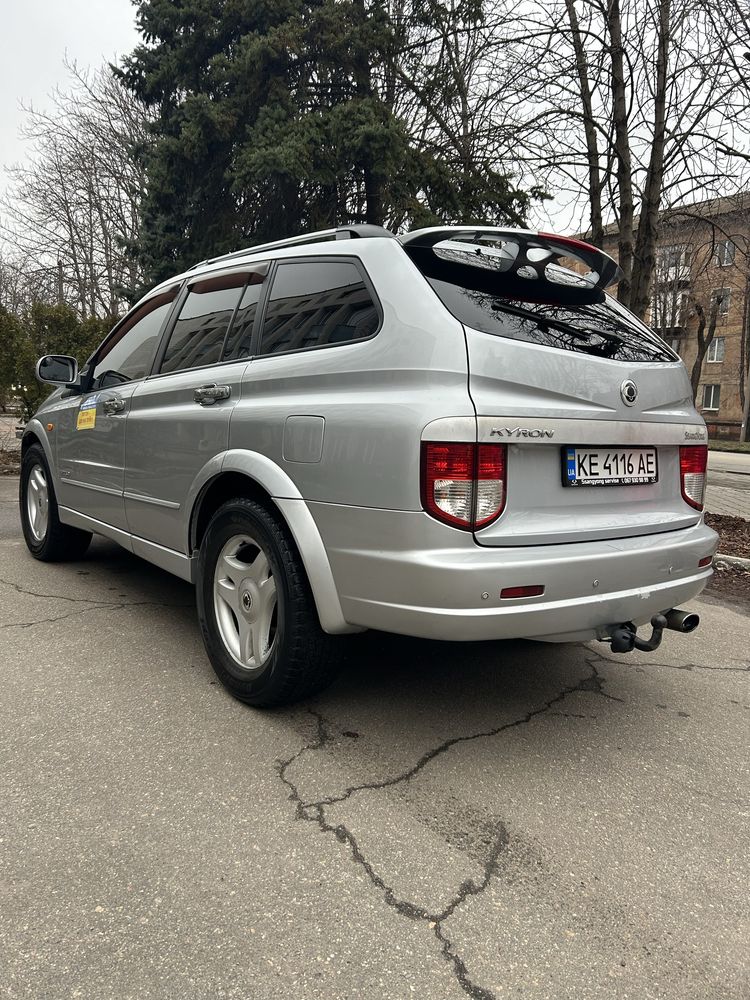 SsangYong Kyron позашляховик