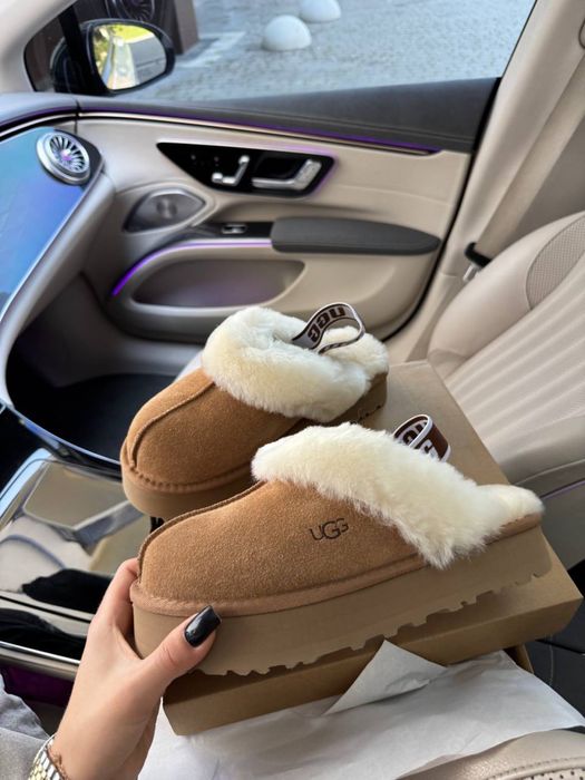 UGG з резинокою.