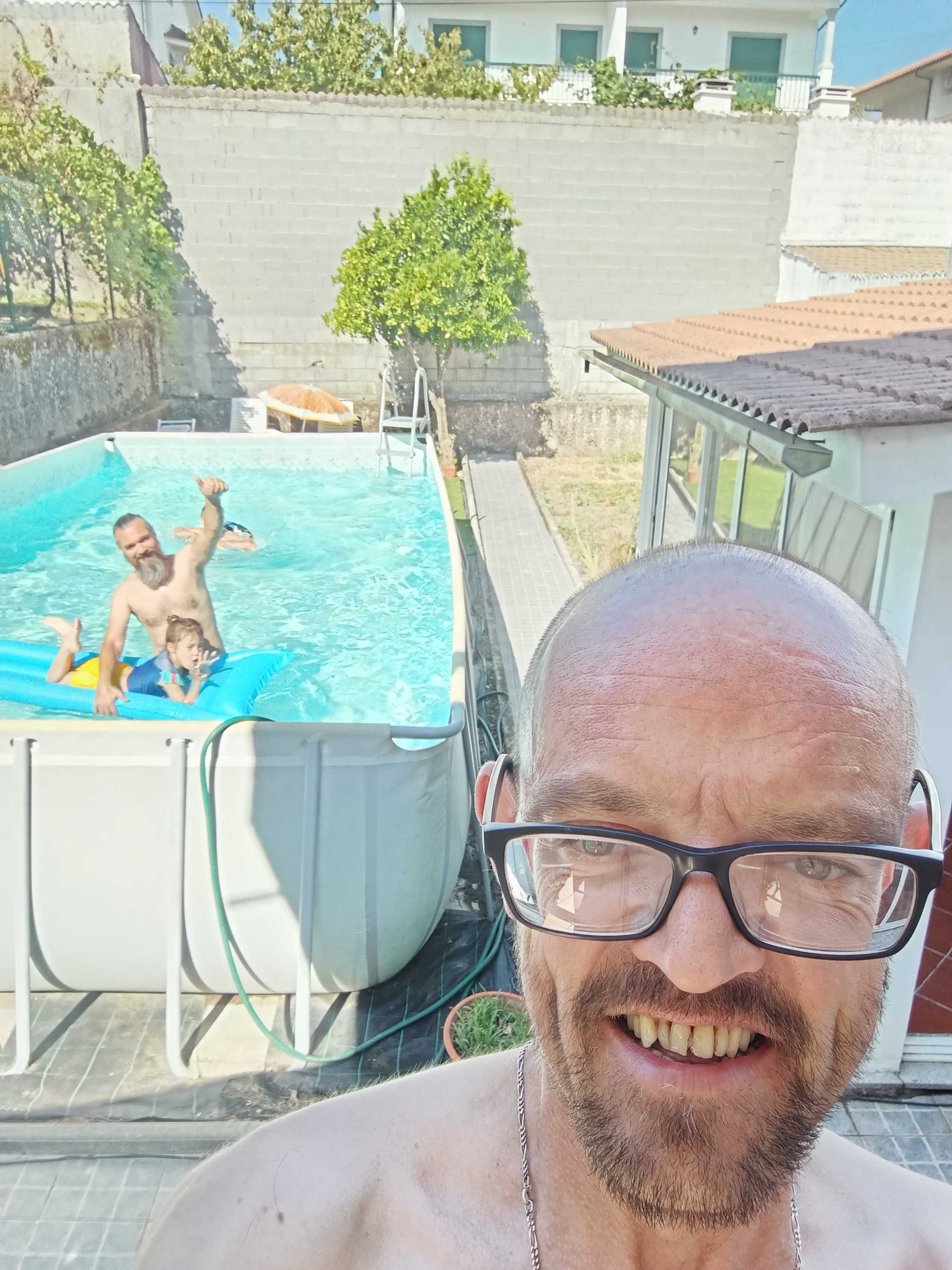 Piscina 9x4 usada.