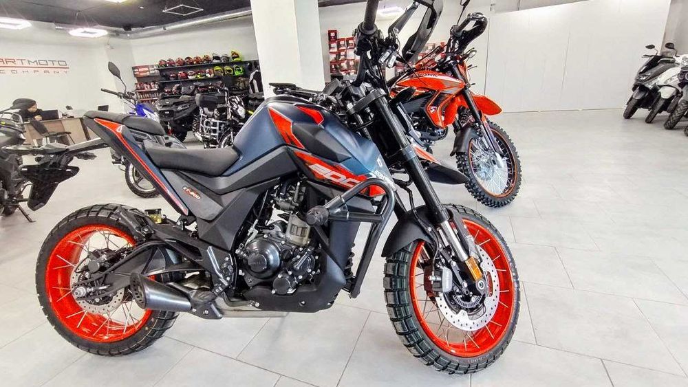 Супер сучасний мотоцикл Zontes U1 ZT200 в АРТМОТО Хмельницький