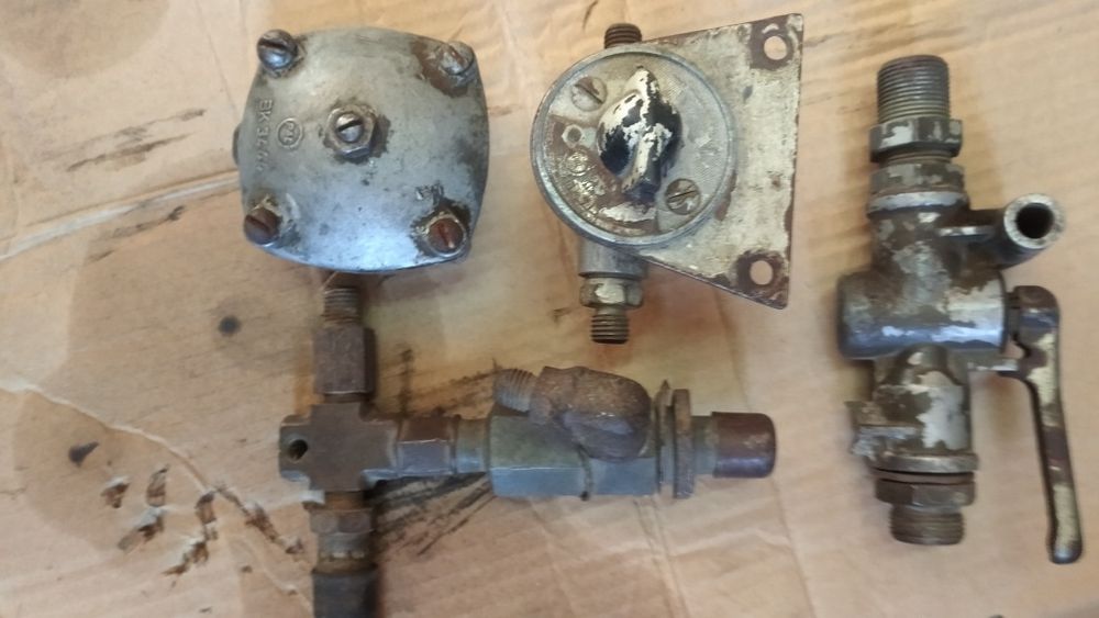 Штуцера и уголки тормозной системы КамАЗ, МАЗ, КрАЗ, ЗИЛ