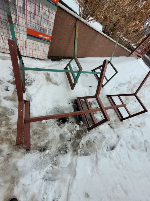 Ławka ogrodowa - nogi / stelaż .