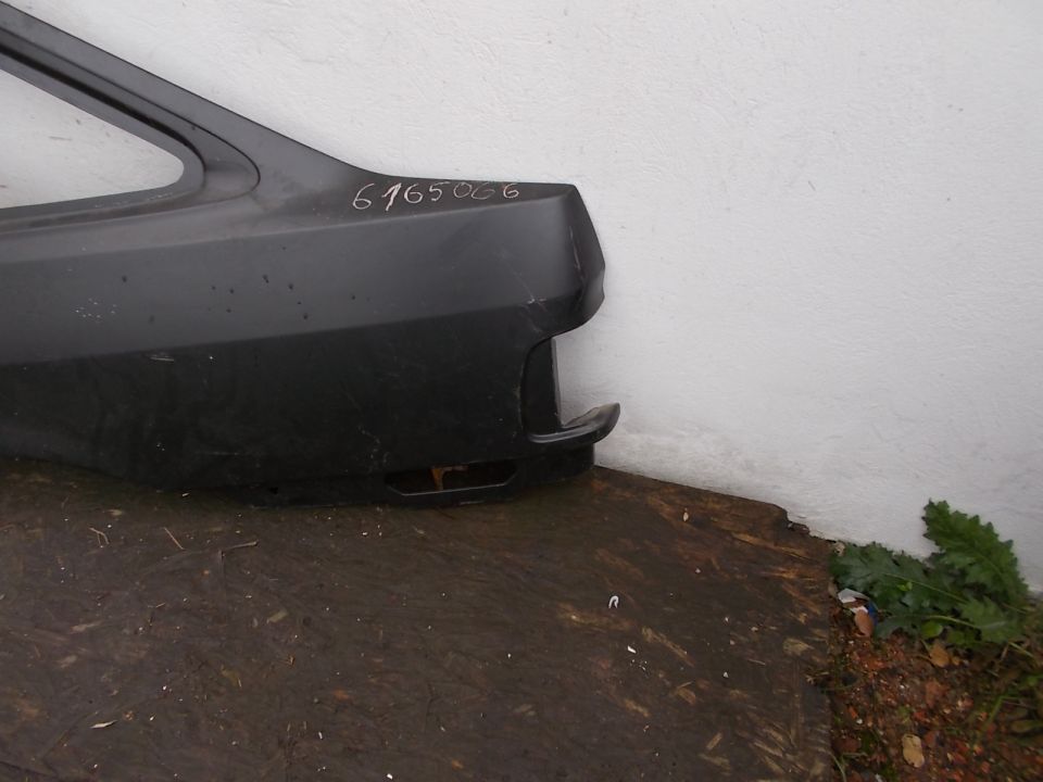 FORD SIERRA 87-&gt; BŁOTNIK POSZYCIE LEWE TYLNE
