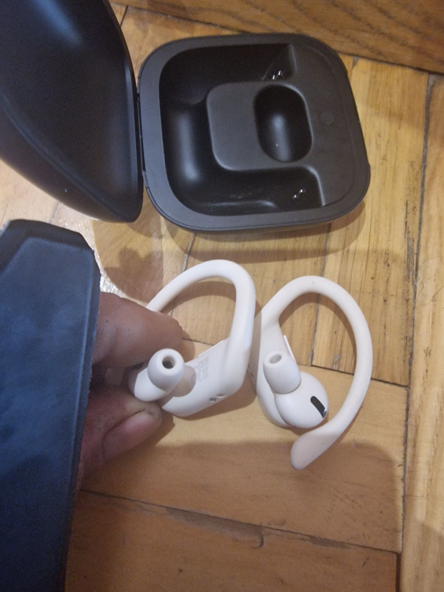 Sluchawki Bluetooth Beats Powerbeats Pro True  stan jak nowe