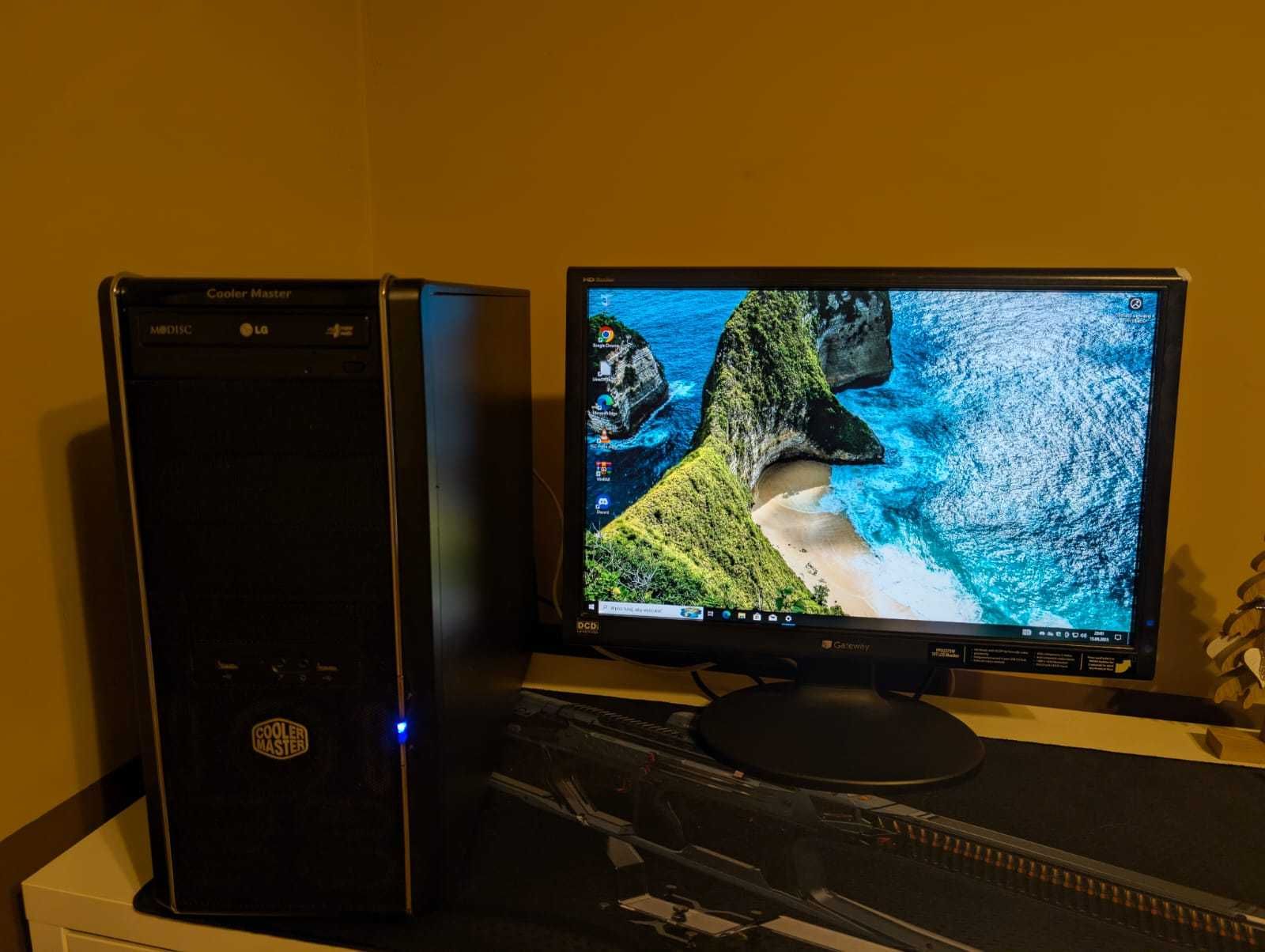 Komputer stacjonarny z monitorem drukarka GRATIS