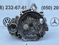коробка КПП Golf 7 механічна 5 ступка 1.6 TDI MWW 300415 Skoda Passat