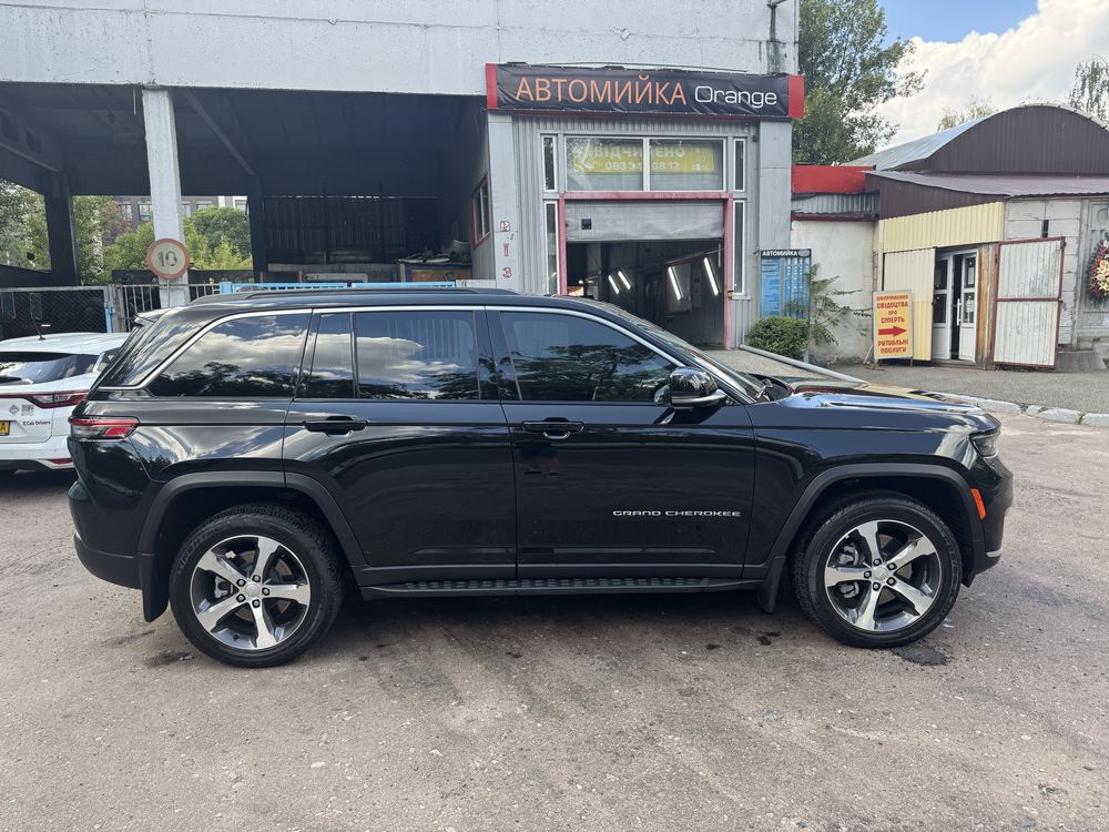 Jeep Grand Cherokee WL 2.0 T