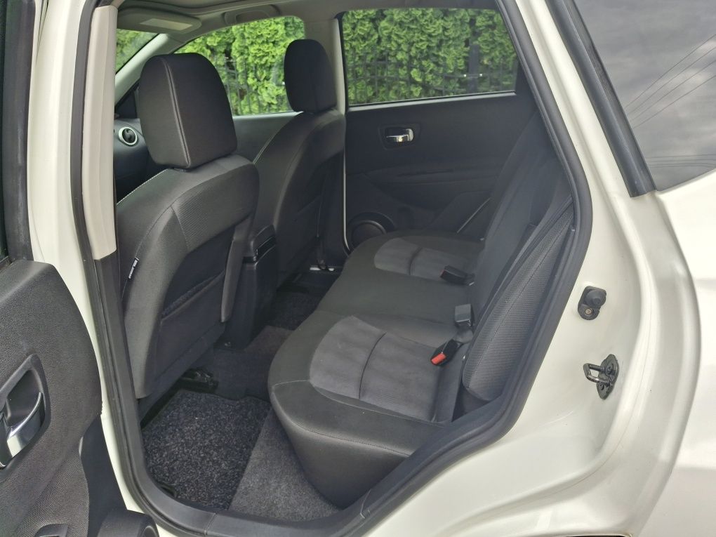 Nissan Qashqai benzyna